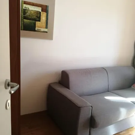 Incantevole Con Finiture Di Pregio Tito